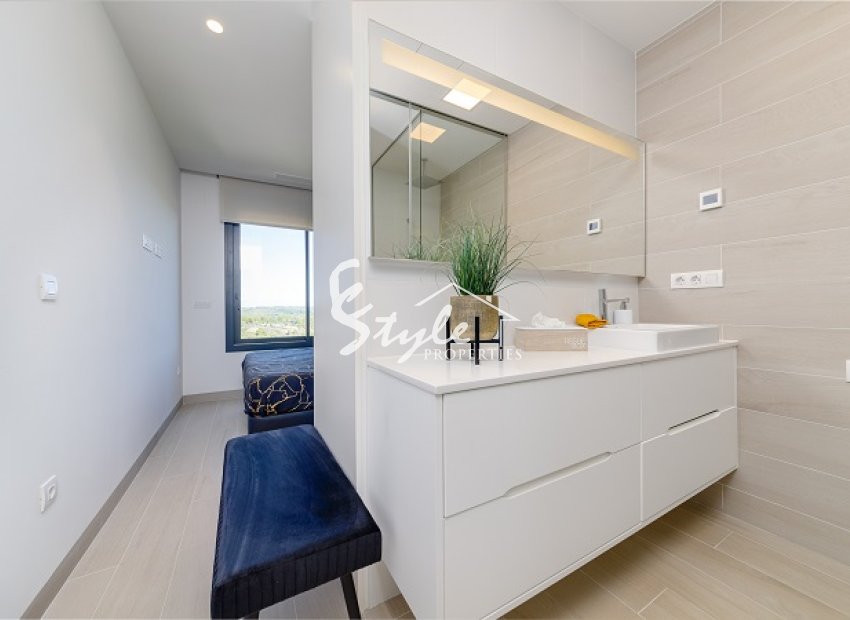 Resale - Apartment - Las Colinas - Las Colinas Golf