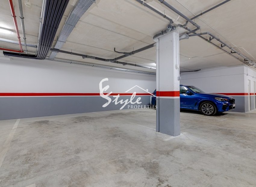 Resale - Apartment - Las Colinas - Las Colinas Golf