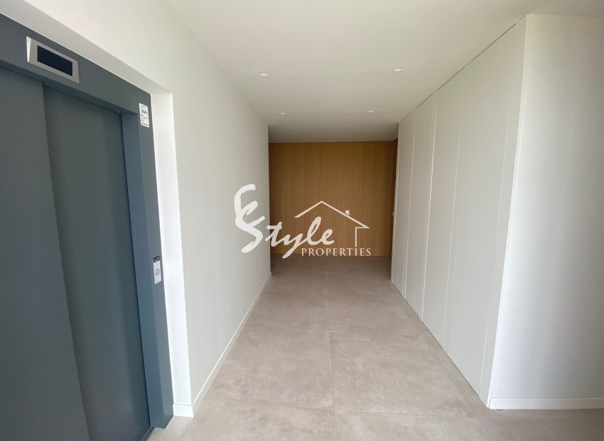 Resale - Apartment - Las Colinas - Las Colinas Golf