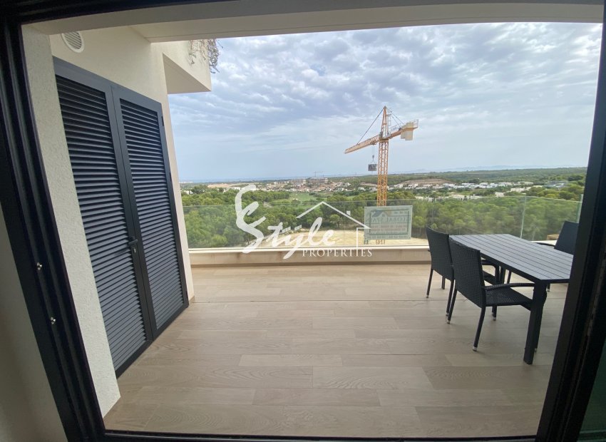 Resale - Apartment - Las Colinas - Las Colinas Golf
