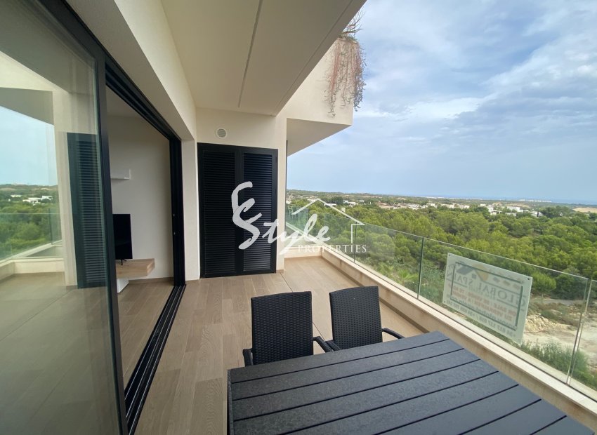 Resale - Apartment - Las Colinas - Las Colinas Golf