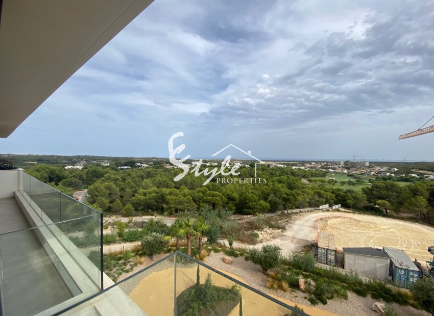 Resale - Apartment - Las Colinas - Las Colinas Golf