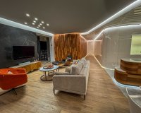 Resale - Apartment - Las Colinas - Las Colinas Golf