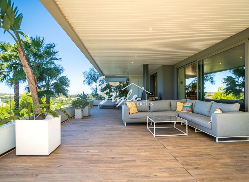 Resale - Apartment - Las Colinas - Las Colinas Golf