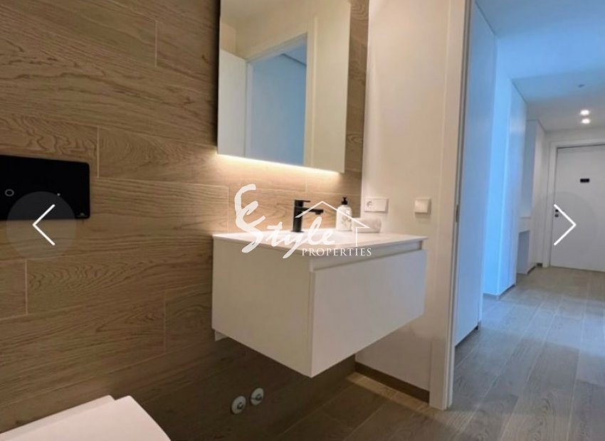 Resale - Apartment - Las Colinas - Las Colinas Golf