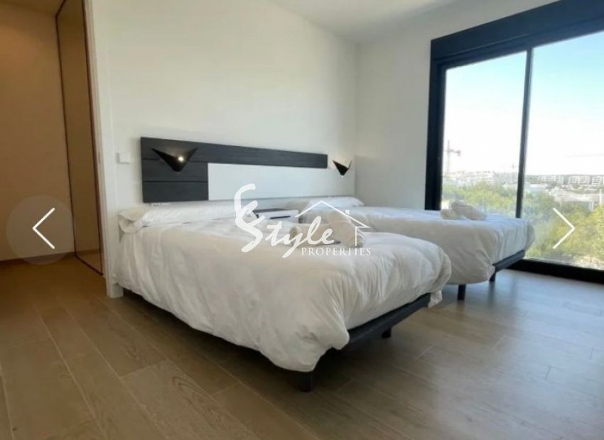 Resale - Apartment - Las Colinas - Las Colinas Golf