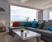 Resale - Apartment - Las Colinas - Las Colinas Golf