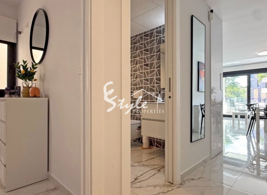 Resale - Apartment - Los Altos