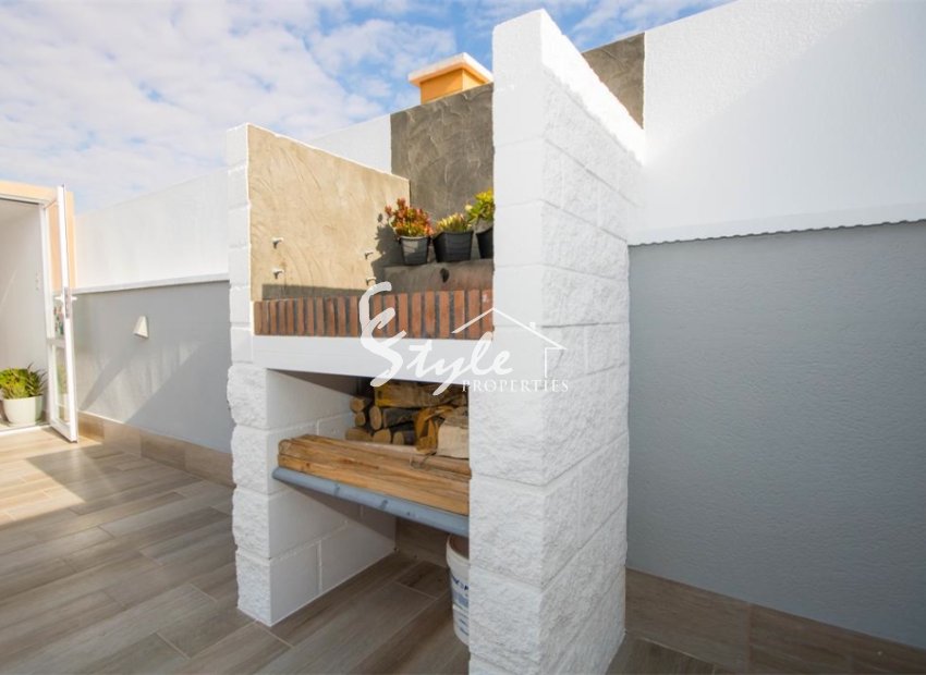 Resale - Apartment - Los Altos