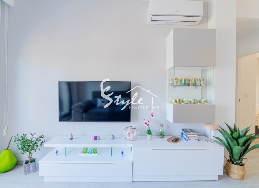 Resale - Apartment - Mil Palmeras