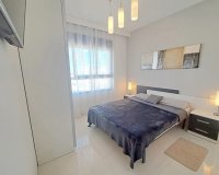 Resale - Apartment - Mil Palmeras
