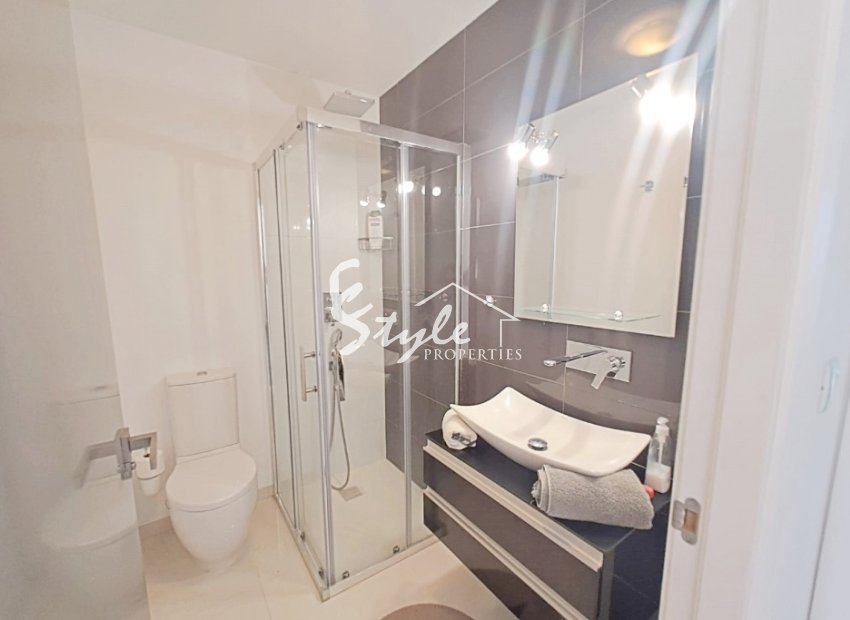 Resale - Apartment - Mil Palmeras