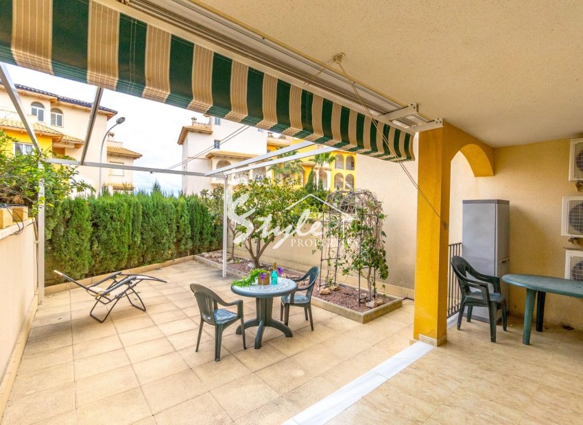 Resale - Apartment - Orihuela Costa  - Altos de Campoamor