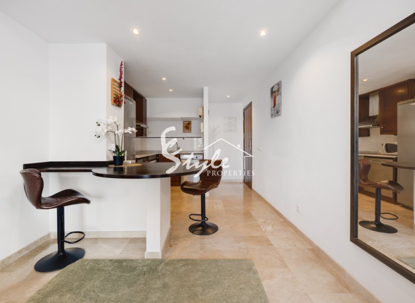 Resale - Apartment - Orihuela Costa  - av. Las Olas