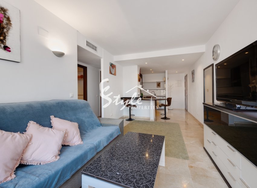 Resale - Apartment - Orihuela Costa  - av. Las Olas
