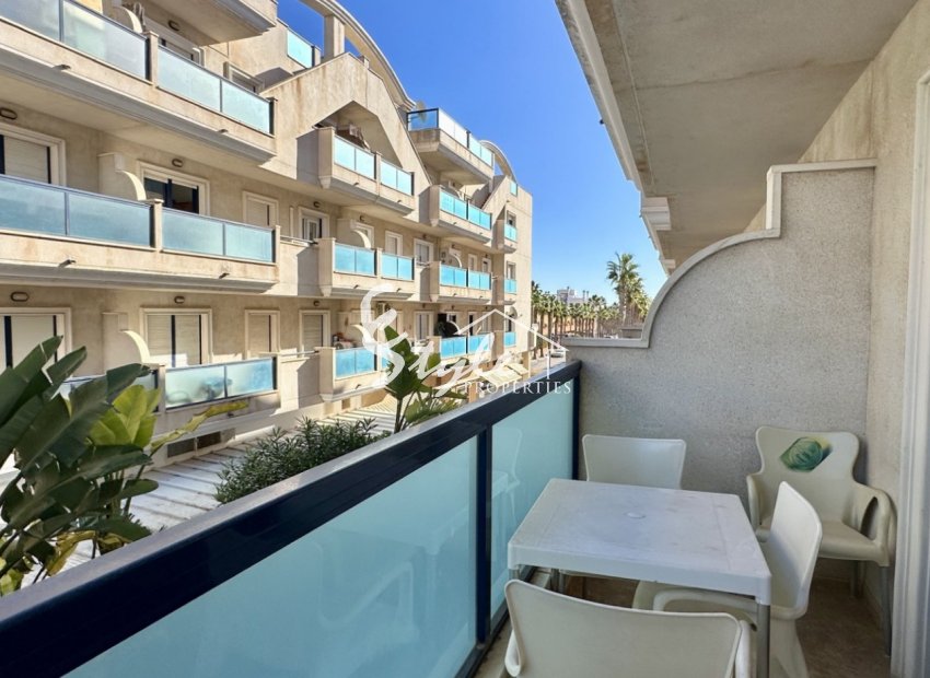 Resale - Apartment - Orihuela Costa  - Cabo Roig
