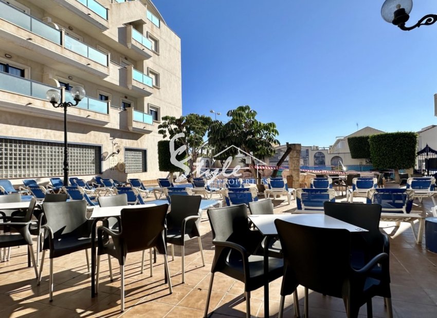 Resale - Apartment - Orihuela Costa  - Cabo Roig