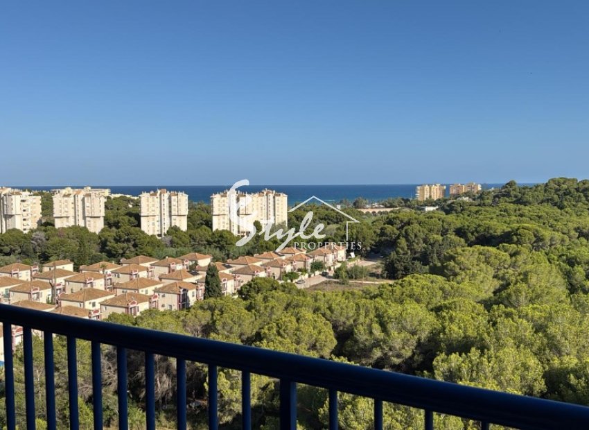 Resale - Apartment - Orihuela Costa  - Campoamor