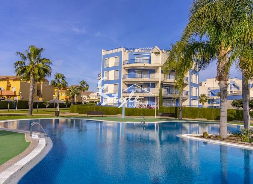 Resale - Apartment - Orihuela Costa  - Campoamor