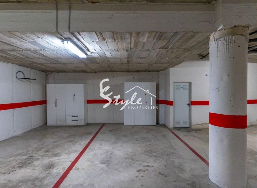 Resale - Apartment - Orihuela Costa  - Campoamor