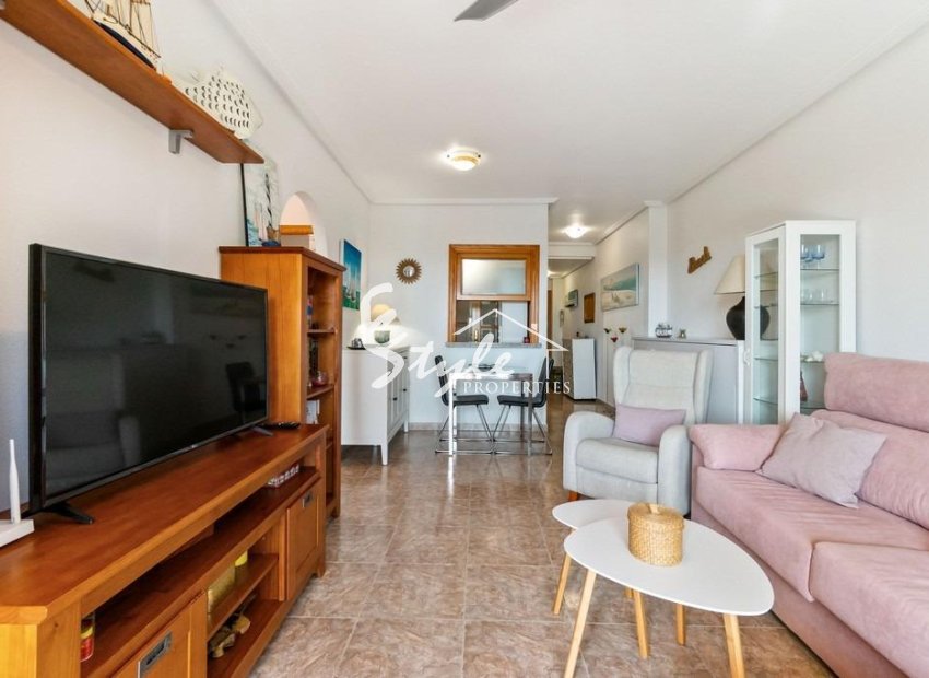 Resale - Apartment - Orihuela Costa  - Campoamor
