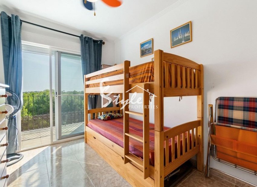 Resale - Apartment - Orihuela Costa  - Campoamor