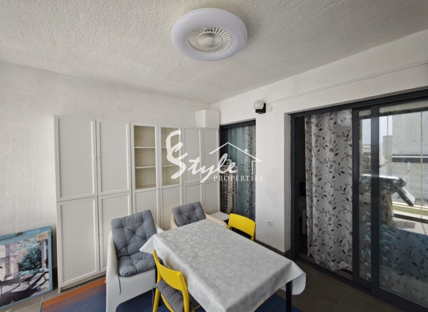 Resale - Apartment - Orihuela Costa  - La Zenia