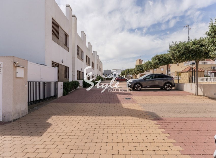 Resale - Apartment - Orihuela Costa  - La Zenia