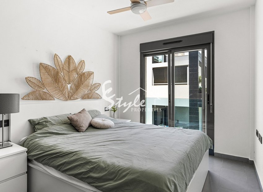 Resale - Apartment - Orihuela Costa  - La Zenia