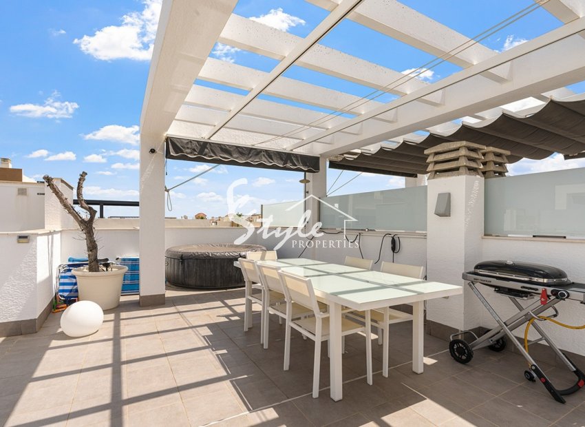 Resale - Apartment - Orihuela Costa  - La Zenia