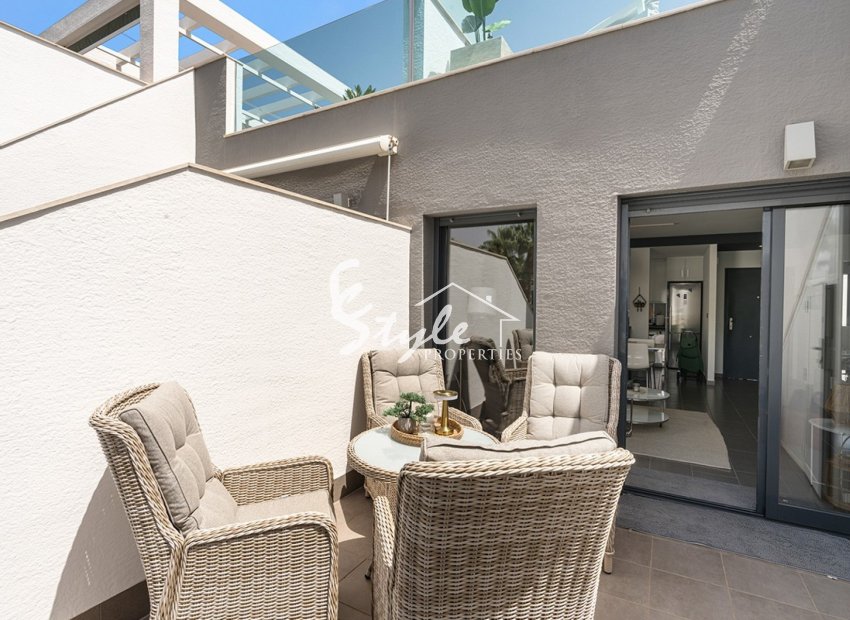 Resale - Apartment - Orihuela Costa  - La Zenia