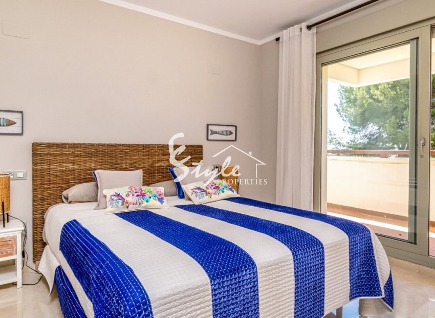 Resale - Apartment - Orihuela Costa  - Las Colinas Golf