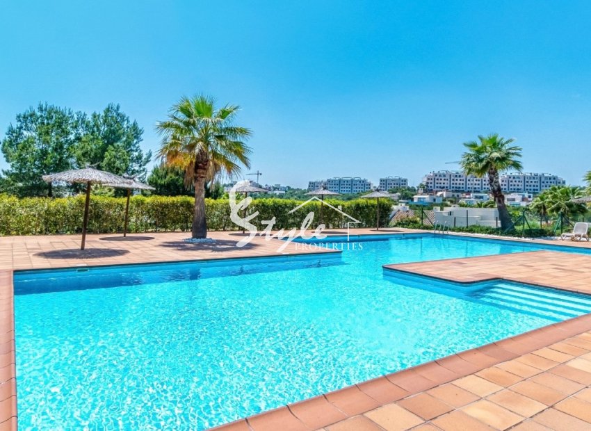 Resale - Apartment - Orihuela Costa  - Las Colinas Golf