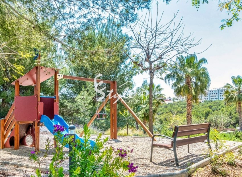 Resale - Apartment - Orihuela Costa  - Las Colinas Golf