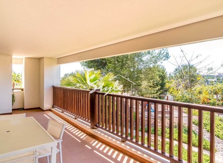 Resale - Apartment - Orihuela Costa  - Las Colinas Golf