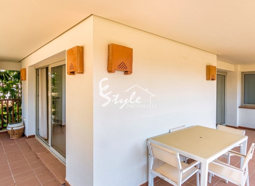 Resale - Apartment - Orihuela Costa  - Las Colinas Golf