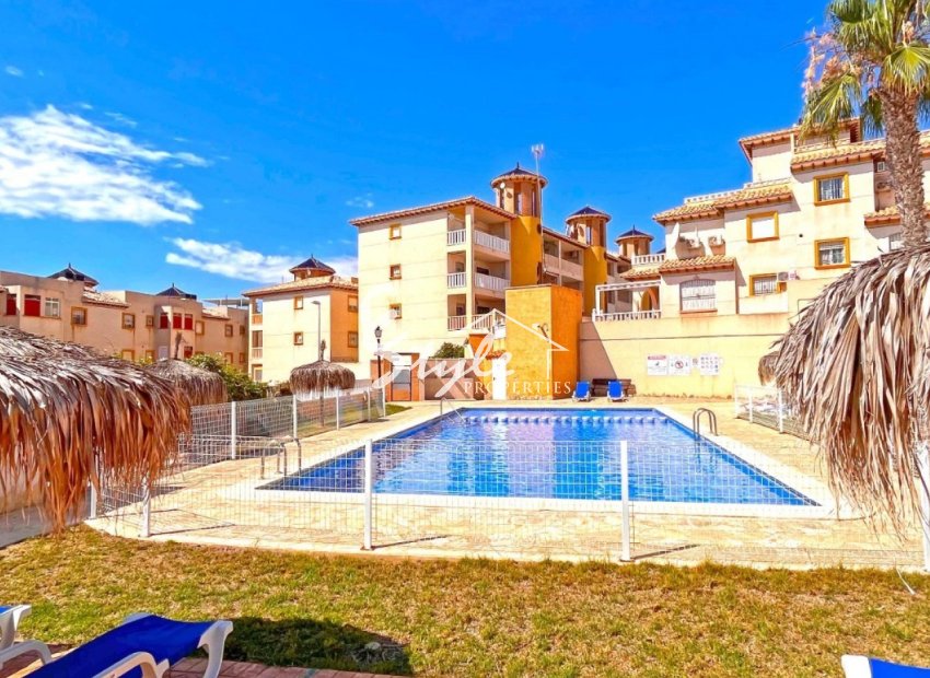Resale - Apartment - Orihuela Costa  - Lomas de Cabo Roig