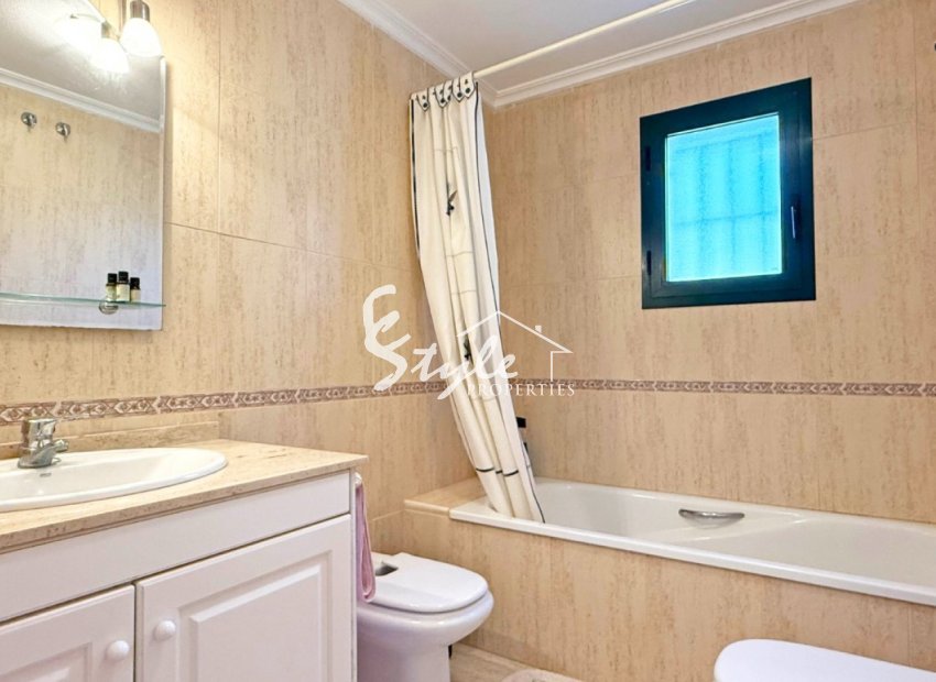 Resale - Apartment - Orihuela Costa  - Lomas de Campoamor