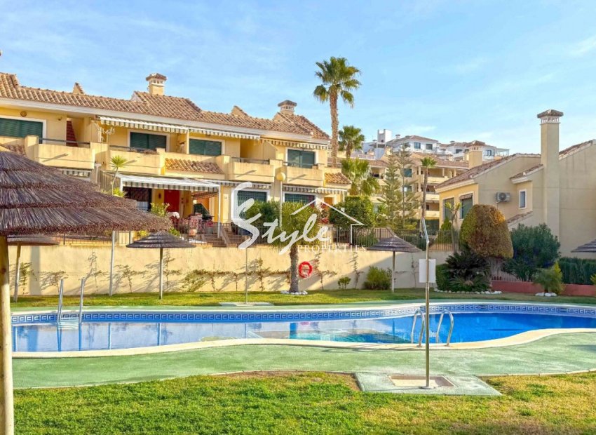 Resale - Apartment - Orihuela Costa  - Lomas de Campoamor