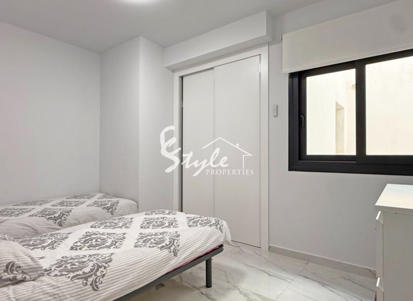 Resale - Apartment - Orihuela Costa  - Los Altos