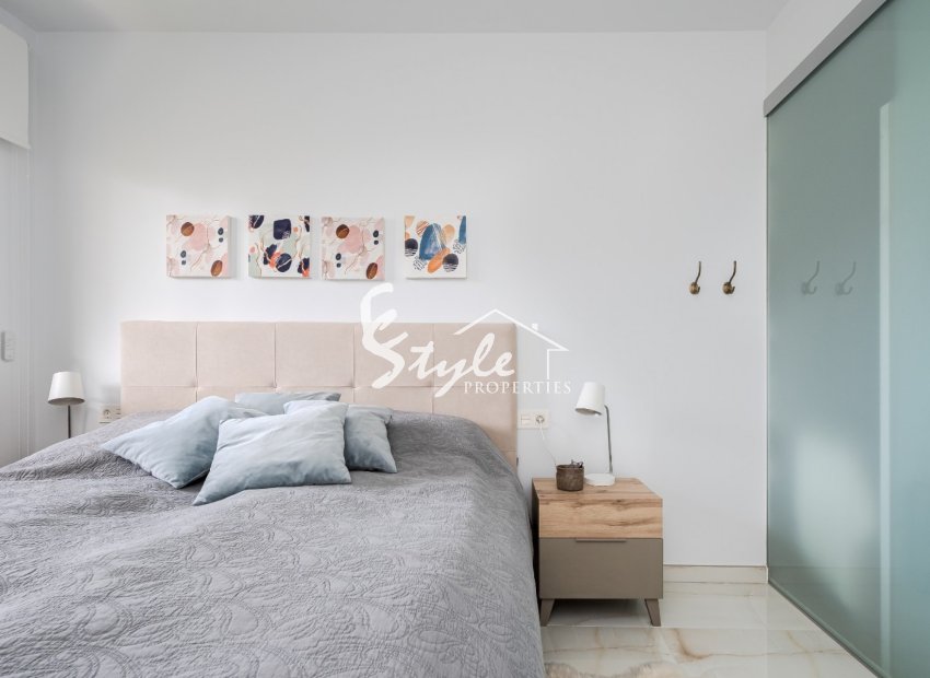 Resale - Apartment - Orihuela Costa  - Los Altos