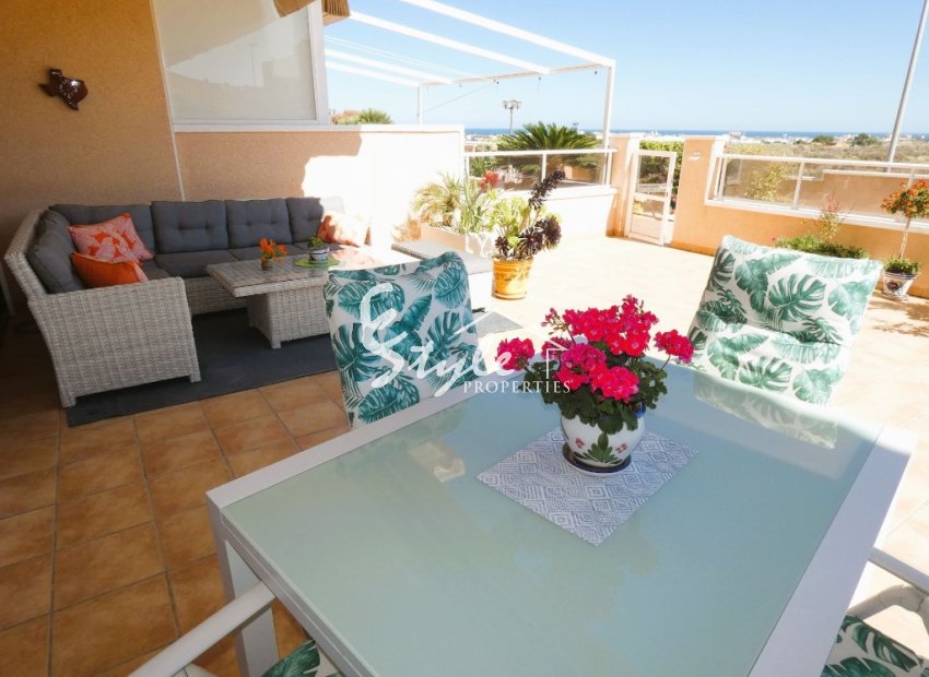 Resale - Apartment - Orihuela Costa  - Los Dolses