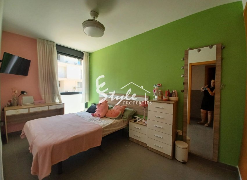 Resale - Apartment - Orihuela Costa  - Los Dolses