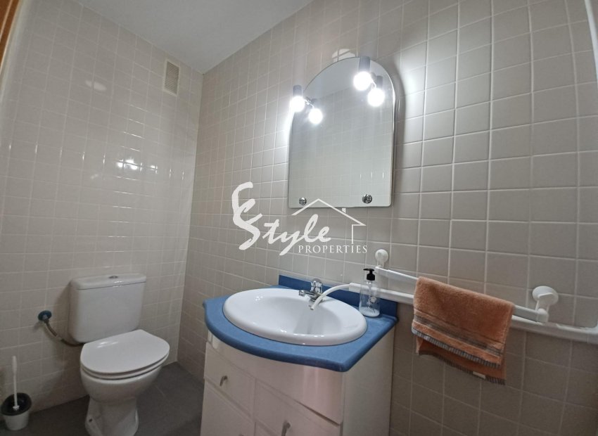 Resale - Apartment - Orihuela Costa  - Los Dolses