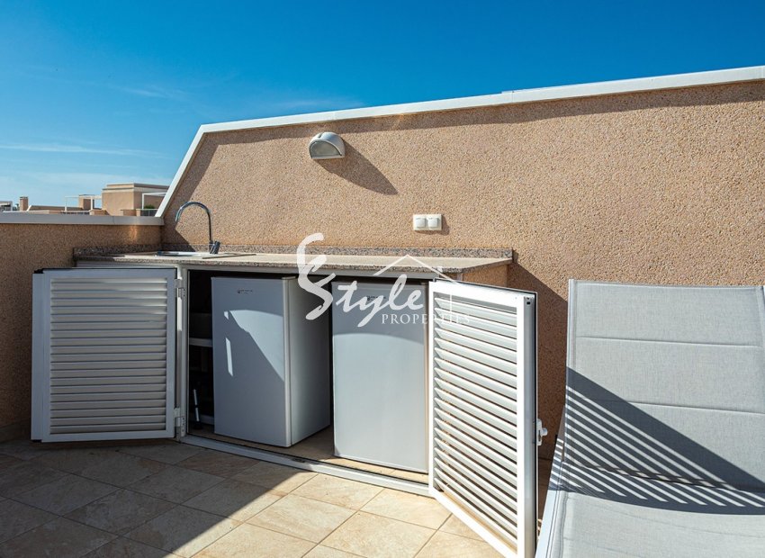 Resale - Apartment - Orihuela Costa  - Los Dolses