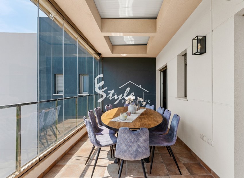 Resale - Apartment - Orihuela Costa  - Los Dolses