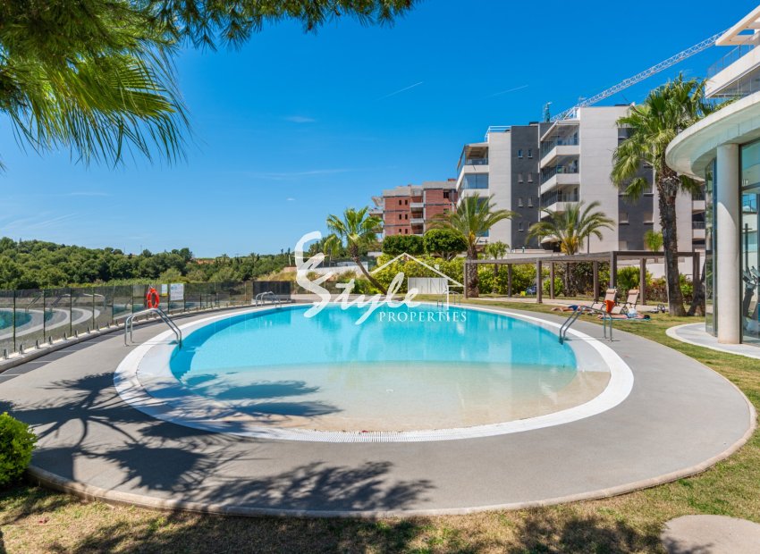 Resale - Apartment - Orihuela Costa  - Los Dolses