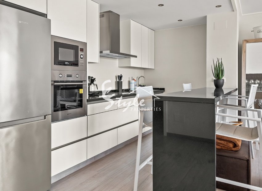 Resale - Apartment - Orihuela-Costa - Los Dolses