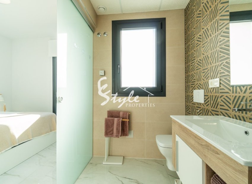 Resale - Apartment - Orihuela Costa  - Orihuela Costa