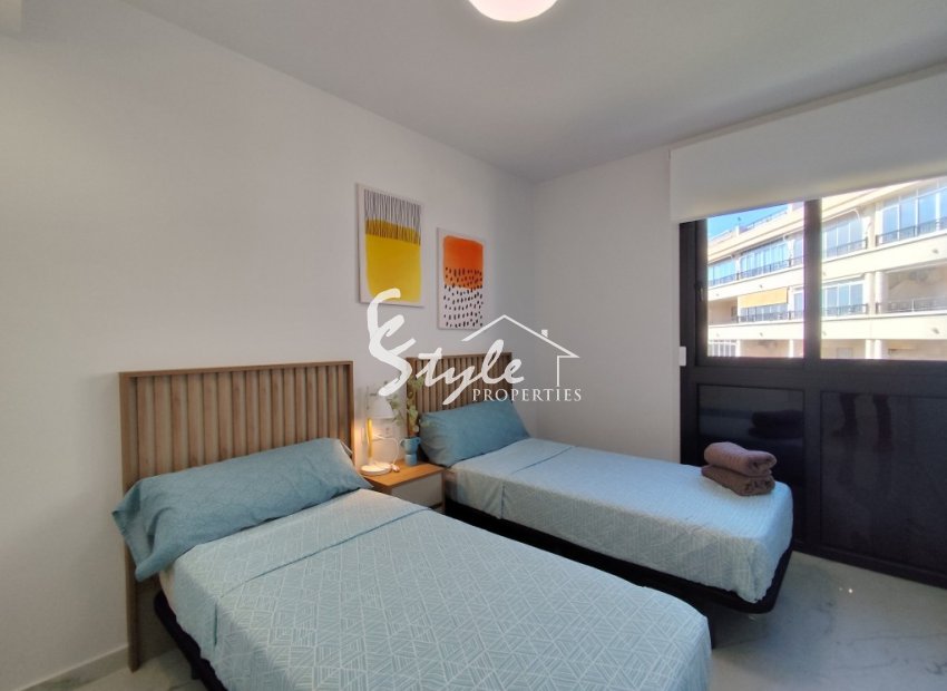 Resale - Apartment - Orihuela Costa  - Orihuela Costa